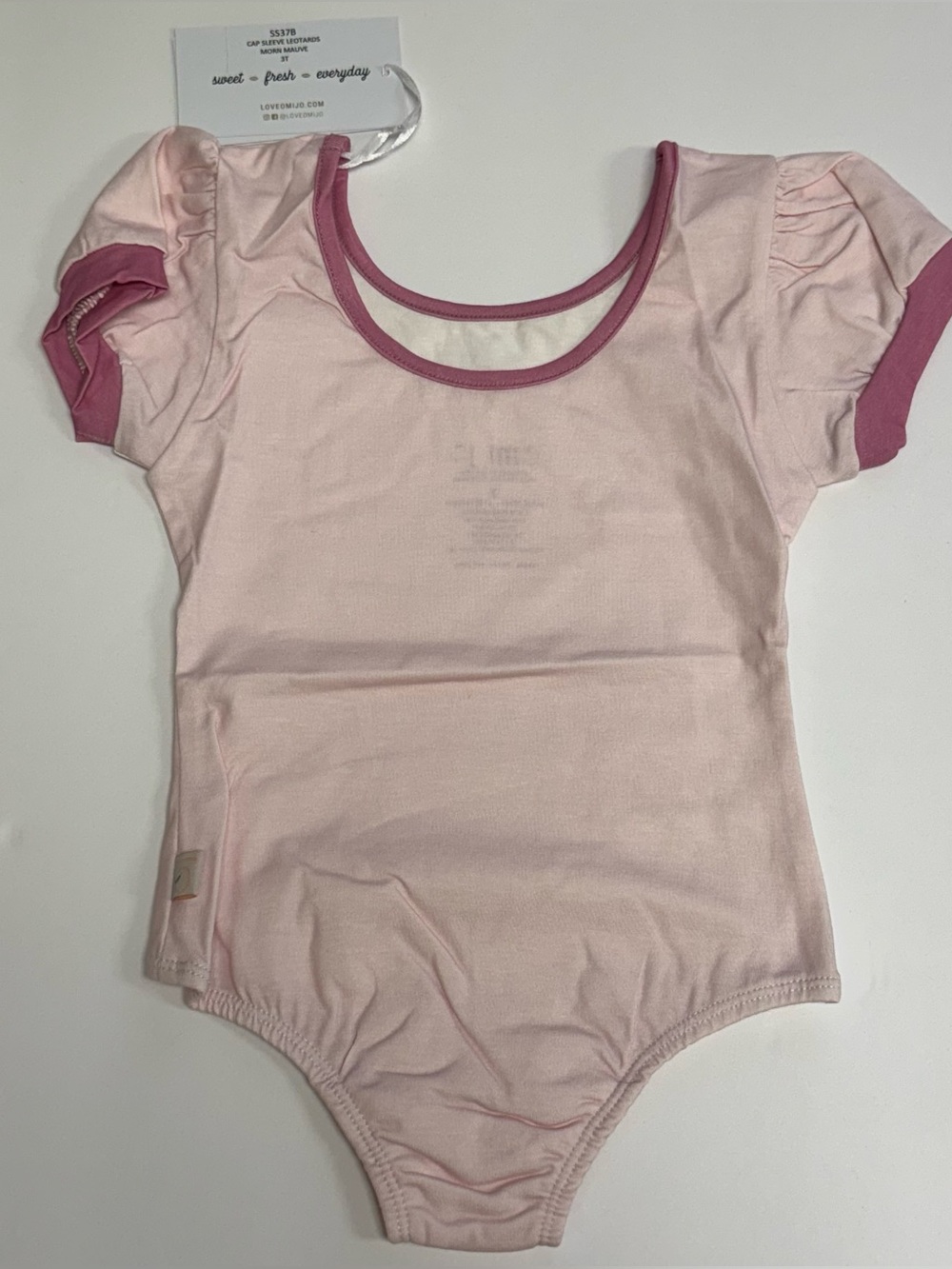 Omi Jo Mauve Morn Leotard Light Pink Dark Trim Cap Short Sleeve Girls 3T WDW NWT - Picture 3 of 9